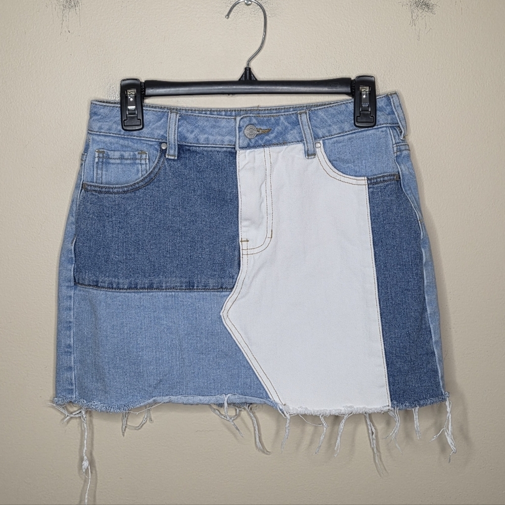 PacSun Patchwork Denim Mini Skirt Frayed Hem Size 27 Y2K Style 100% Cotton